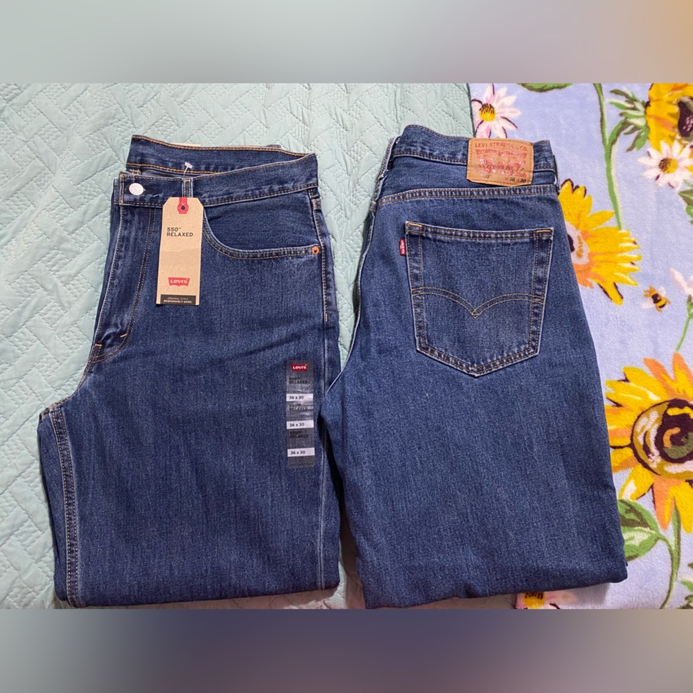 Set of 2 Levi’s Mens Jeans. 550 RELAXED FIT. 36 x 30